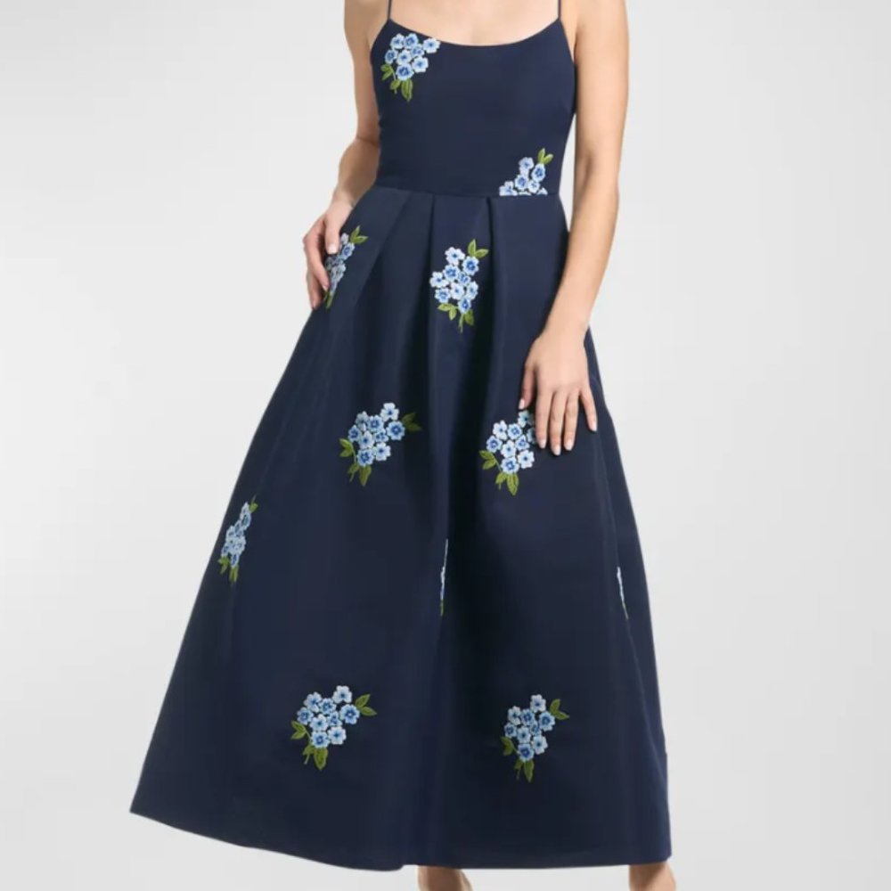 NWT Sachin & Babi Audra Pleated Floral-Embroidered Maxi Dress